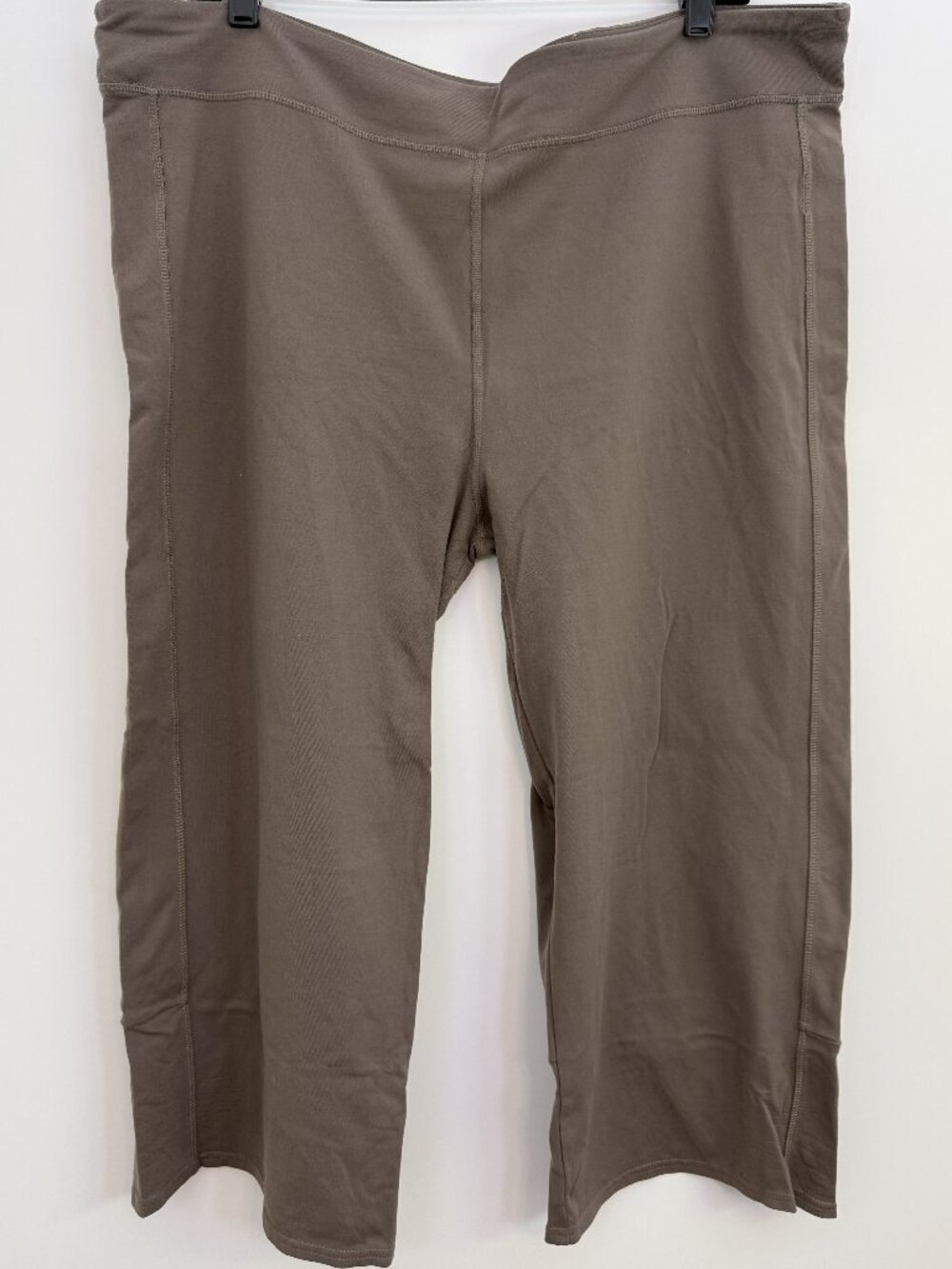 Athleta Capri Womens‎ Plus 2X Light Brown 20" Legging Lotus detail Soft